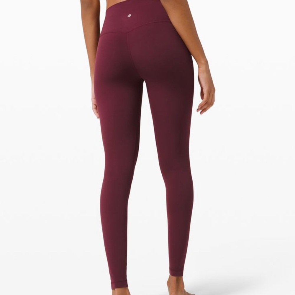 Burgundy lululemon high rise align 25”